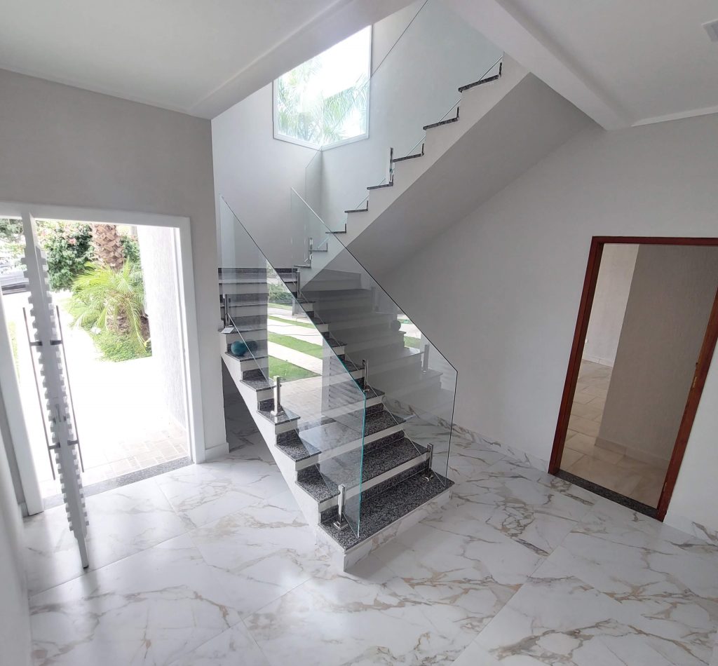 CASA APAIXONANTE À VENDA NO CONDOMÍNIO ARUÃ BRISAS CASA APAIXONANTE À VENDA NO CONDOMÍNIO ARUÃ BRISAS