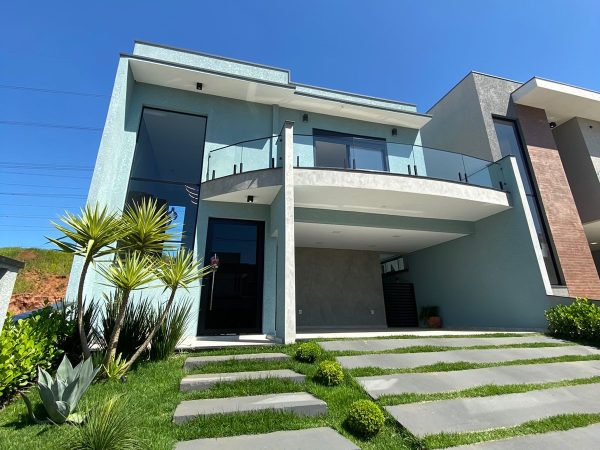 CASA SENSACIONAL À VENDA NO CONDOMÍNIO REAL PARK RESERVA