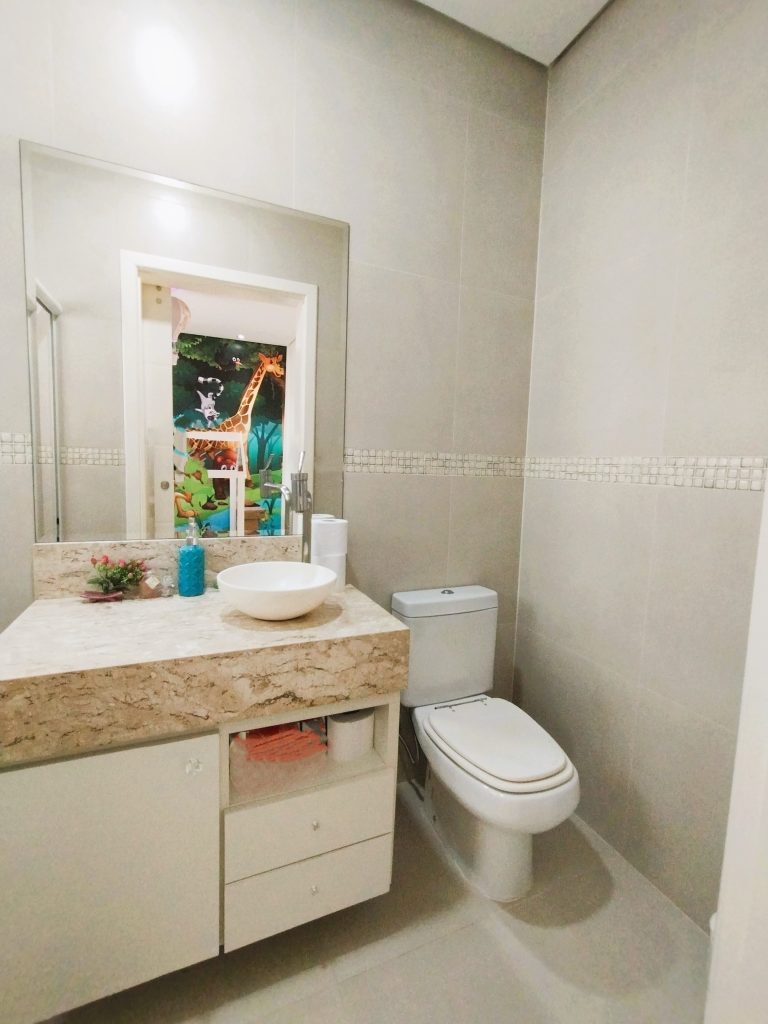 CASA ALTO PADRÃO NO CONDOMÍNIO ARUÃ BRISAS 2 CASA ALTO PADRÃO NO CONDOMÍNIO ARUÃ BRISAS 2