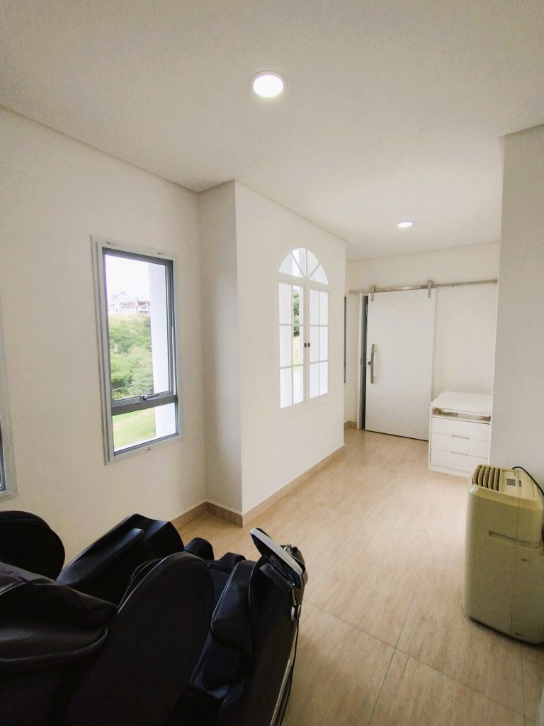 CASA ALTO PADRÃO NO CONDOMÍNIO ARUÃ BRISAS 2 CASA ALTO PADRÃO NO CONDOMÍNIO ARUÃ BRISAS 2