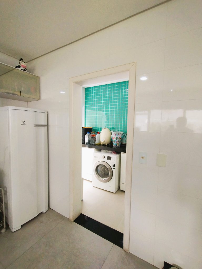CASA ALTO PADRÃO NO CONDOMÍNIO ARUÃ BRISAS 2 CASA ALTO PADRÃO NO CONDOMÍNIO ARUÃ BRISAS 2