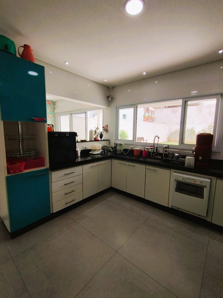 CASA ALTO PADRÃO NO CONDOMÍNIO ARUÃ BRISAS 2 CASA ALTO PADRÃO NO CONDOMÍNIO ARUÃ BRISAS 2