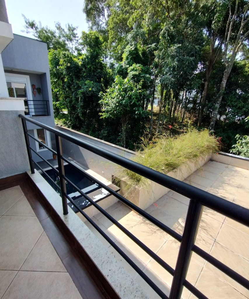 CASA MARAVILHOSA À VENDA NO CONDOMÍNIO ARUÃ ECO PARK LAGOS CASA MARAVILHOSA À VENDA NO CONDOMÍNIO ARUÃ ECO PARK LAGOS