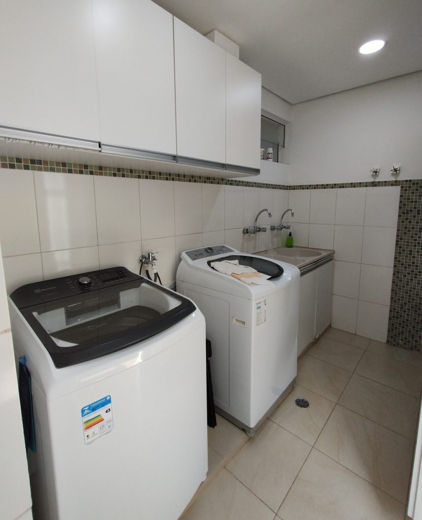CASA MARAVILHOSA À VENDA NO CONDOMÍNIO ARUÃ ECO PARK LAGOS CASA MARAVILHOSA À VENDA NO CONDOMÍNIO ARUÃ ECO PARK LAGOS