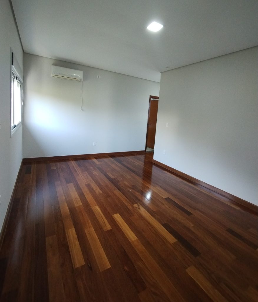 CASA APAIXONANTE À VENDA NO CONDOMÍNIO ARUÃ BRISAS CASA APAIXONANTE À VENDA NO CONDOMÍNIO ARUÃ BRISAS