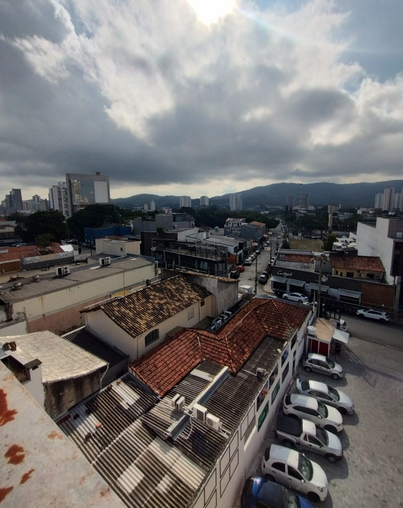 LOCAÇÃO PRÉDIO COMERCIAL 1.500M² – 4 PAVIMENTOS LOCAÇÃO PRÉDIO COMERCIAL 1.500M² – 4 PAVIMENTOS