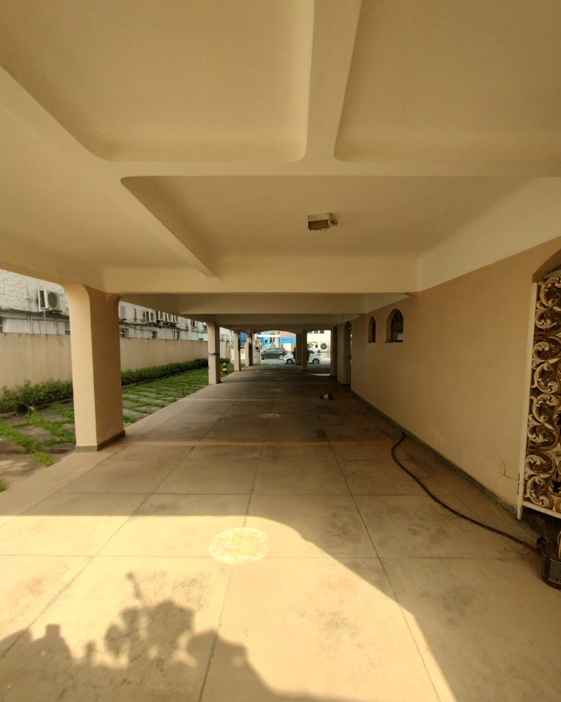 LOCAÇÃO PRÉDIO COMERCIAL 1.500M² – 4 PAVIMENTOS LOCAÇÃO PRÉDIO COMERCIAL 1.500M² – 4 PAVIMENTOS