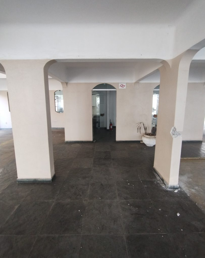 LOCAÇÃO PRÉDIO COMERCIAL 1.500M² – 4 PAVIMENTOS LOCAÇÃO PRÉDIO COMERCIAL 1.500M² – 4 PAVIMENTOS