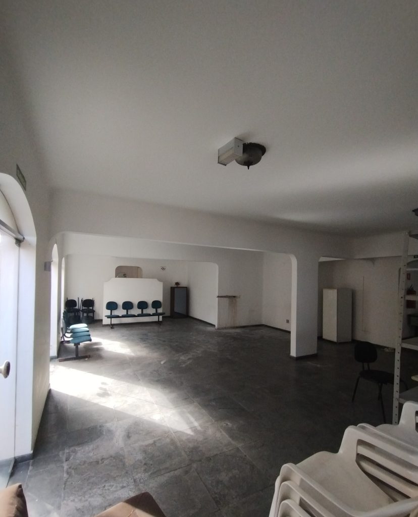 LOCAÇÃO PRÉDIO COMERCIAL 1.500M² – 4 PAVIMENTOS LOCAÇÃO PRÉDIO COMERCIAL 1.500M² – 4 PAVIMENTOS