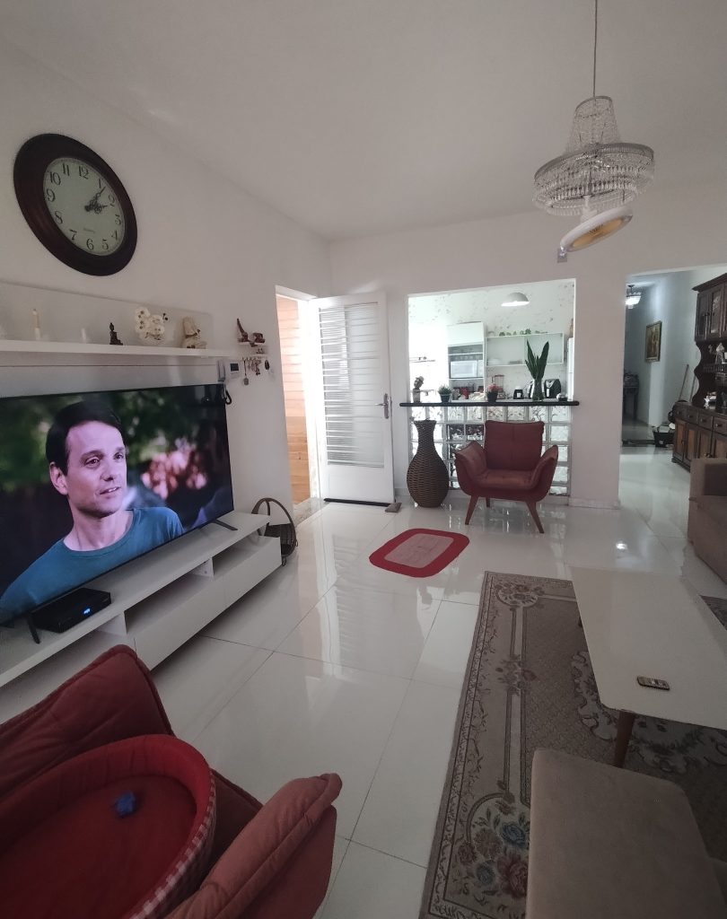 CASA TÉRREA COM 3 DORMITÓRIOS – VILA OLIVEIRA CASA TÉRREA COM 3 DORMITÓRIOS – VILA OLIVEIRA
