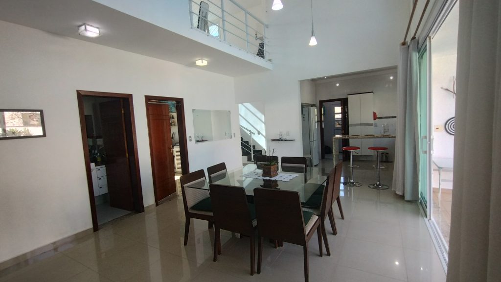 LINDA CASA COM POMAR- CONDOMÍNIO BELLA CITTÀ LINDA CASA COM POMAR- CONDOMÍNIO BELLA CITTÀ