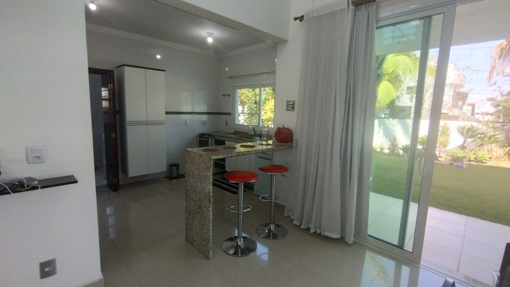 LINDA CASA COM POMAR- CONDOMÍNIO BELLA CITTÀ LINDA CASA COM POMAR- CONDOMÍNIO BELLA CITTÀ