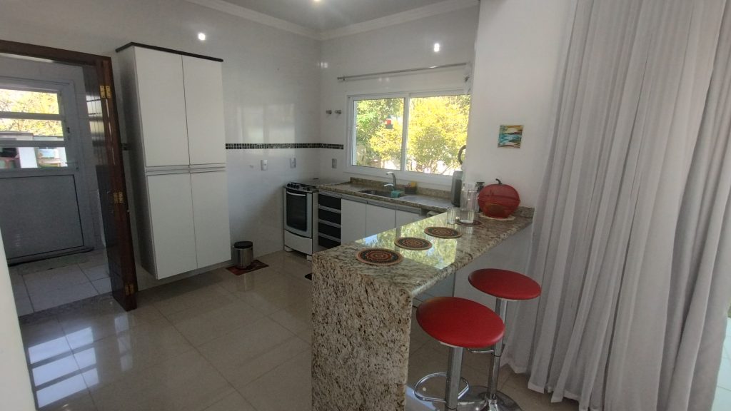LINDA CASA COM POMAR- CONDOMÍNIO BELLA CITTÀ LINDA CASA COM POMAR- CONDOMÍNIO BELLA CITTÀ