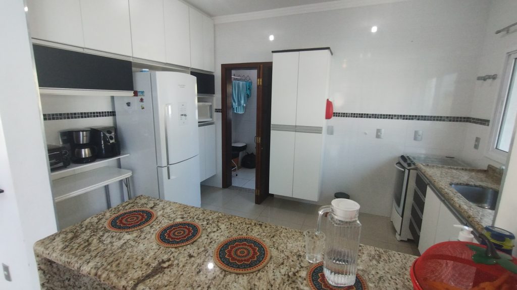 LINDA CASA COM POMAR- CONDOMÍNIO BELLA CITTÀ LINDA CASA COM POMAR- CONDOMÍNIO BELLA CITTÀ