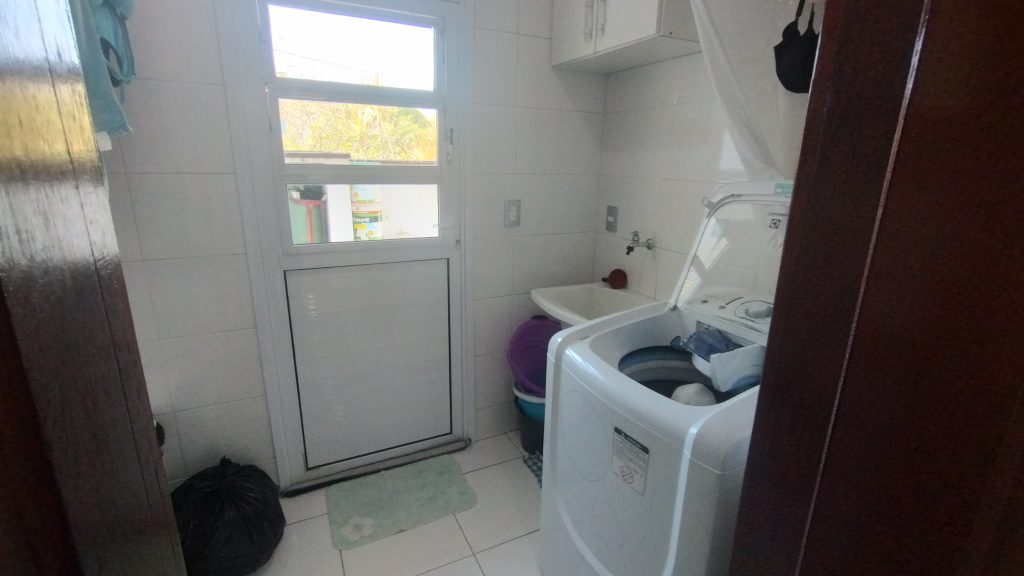 LINDA CASA COM POMAR- CONDOMÍNIO BELLA CITTÀ LINDA CASA COM POMAR- CONDOMÍNIO BELLA CITTÀ