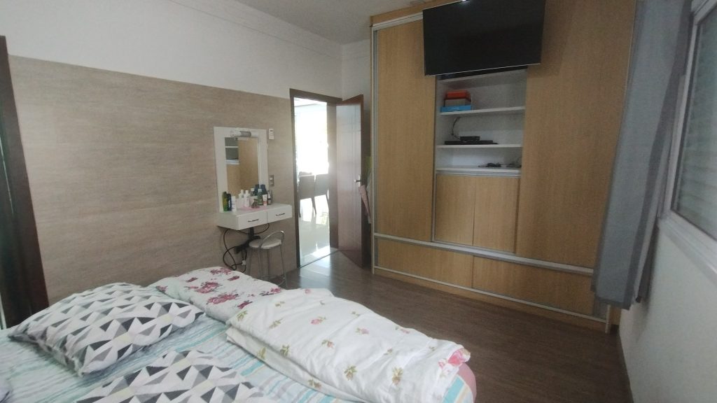LINDA CASA COM POMAR- CONDOMÍNIO BELLA CITTÀ LINDA CASA COM POMAR- CONDOMÍNIO BELLA CITTÀ