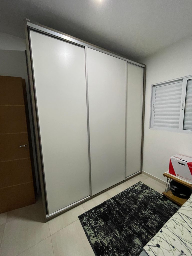 LINDA CASA TÉRREA NO CONDOMÍNIO ARUÃ BRISAS LINDA CASA TÉRREA NO CONDOMÍNIO ARUÃ BRISAS