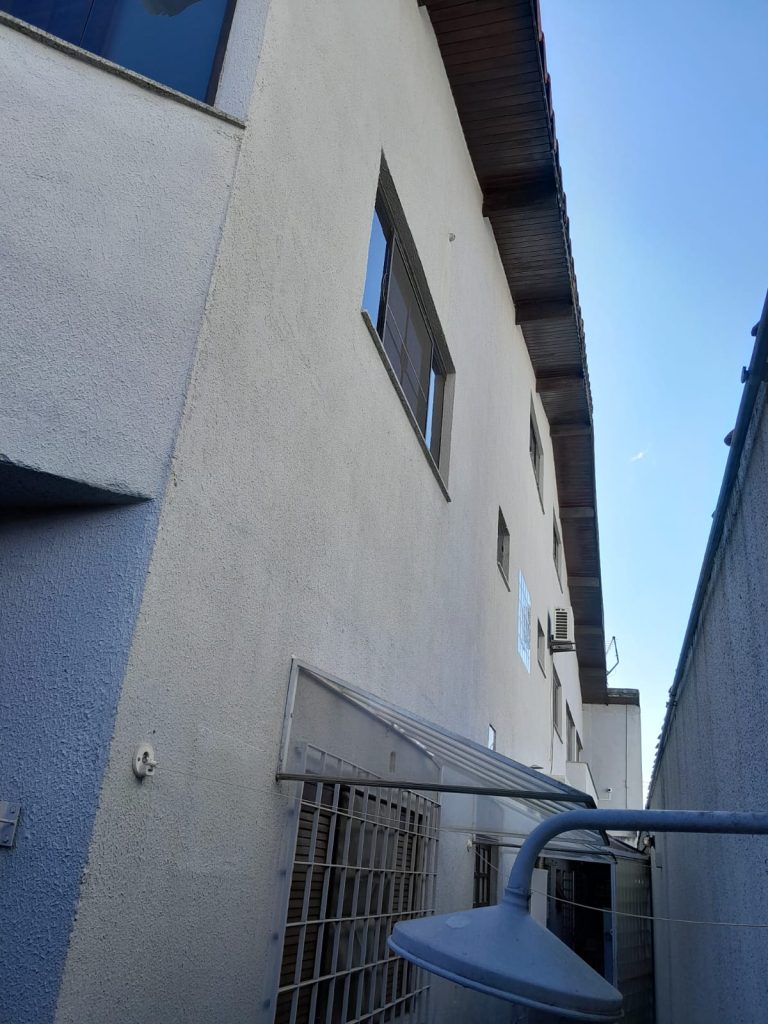 SOBRADO ESPAÇOSO À VENDA EM VILA NOVA CINTRA – MOGI DAS CRUZES/SP SOBRADO ESPAÇOSO À VENDA EM VILA NOVA CINTRA – MOGI DAS CRUZES/SP