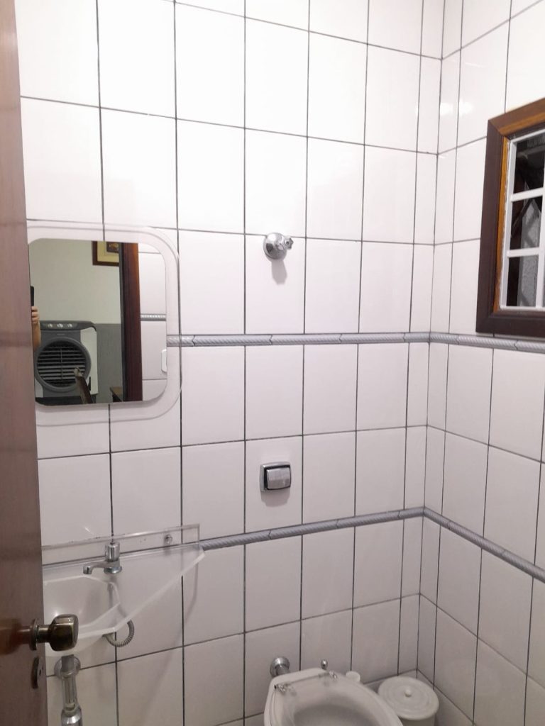 SOBRADO ESPAÇOSO À VENDA EM VILA NOVA CINTRA – MOGI DAS CRUZES/SP SOBRADO ESPAÇOSO À VENDA EM VILA NOVA CINTRA – MOGI DAS CRUZES/SP