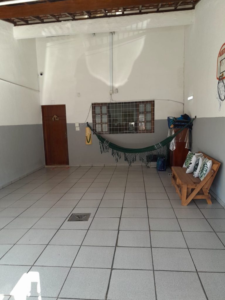 SOBRADO ESPAÇOSO À VENDA EM VILA NOVA CINTRA – MOGI DAS CRUZES/SP SOBRADO ESPAÇOSO À VENDA EM VILA NOVA CINTRA – MOGI DAS CRUZES/SP