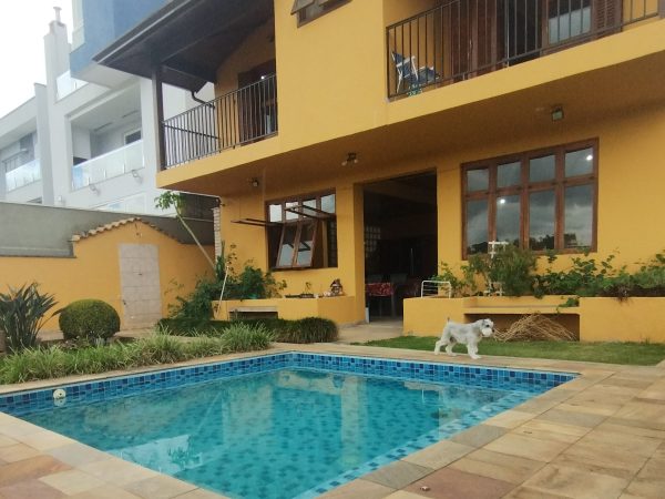 🏡CASA MARAVILHOSA À VENDA NO CONDOMÍNIO ARUÃ ECO PARK LAGOS🏡