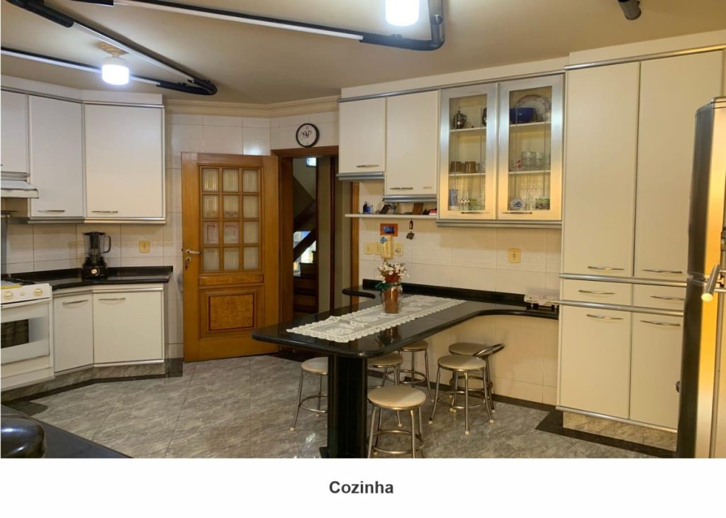 CASA FENOMENAL C/ 4 DORM. – CONDOMÍNIO ARUÃ CASA FENOMENAL C/ 4 DORM. – CONDOMÍNIO ARUÃ