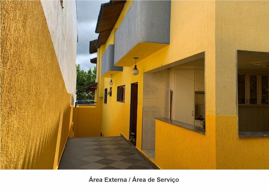 CASA FENOMENAL C/ 4 DORM. – CONDOMÍNIO ARUÃ CASA FENOMENAL C/ 4 DORM. – CONDOMÍNIO ARUÃ