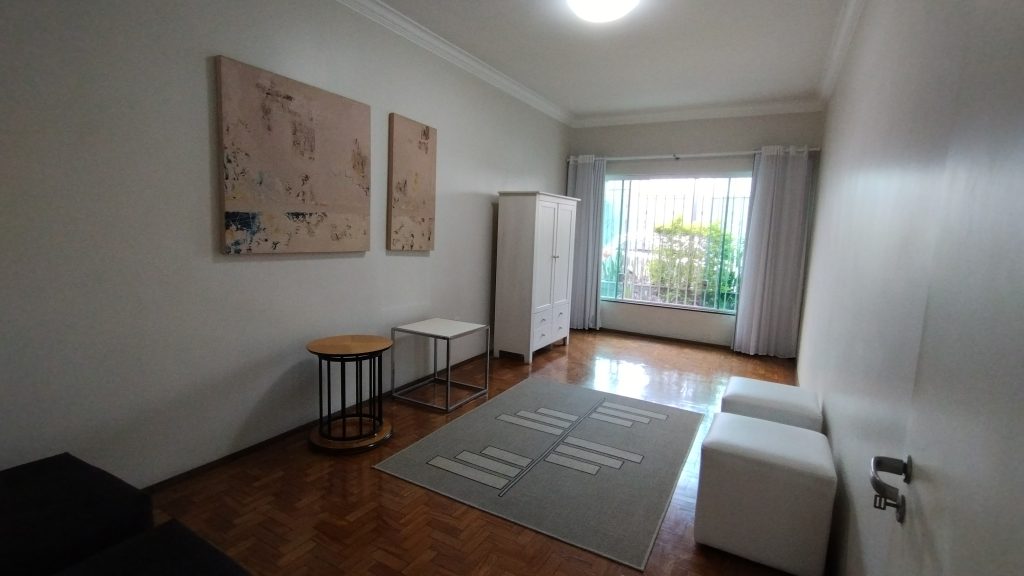 CASA TÉRREA ESPETACULAR À VENDA PRÓXIMA AO CENTRO DE MOGI DAS CRUZES