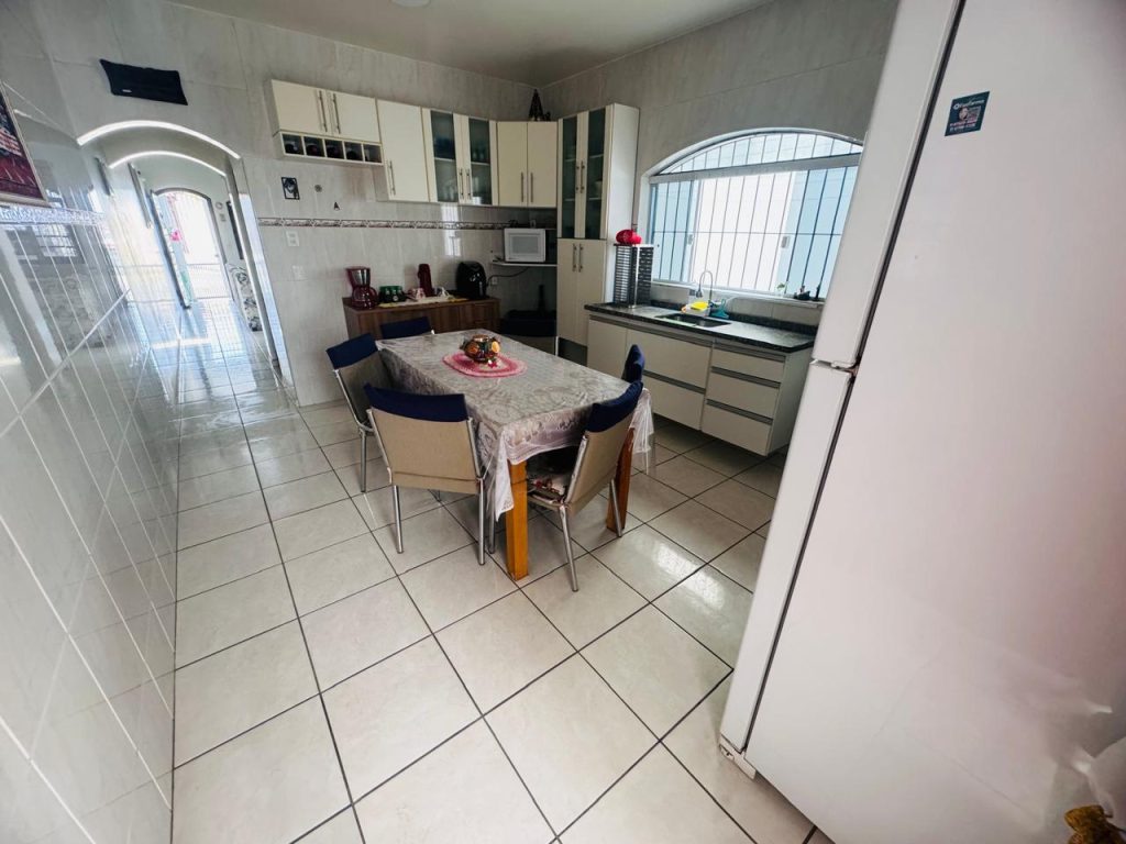 SOBRADO 3 DORMITÓRIOS À VENDA NO JARDIM CAMILA SOBRADO 3 DORMITÓRIOS À VENDA NO JARDIM CAMILA
