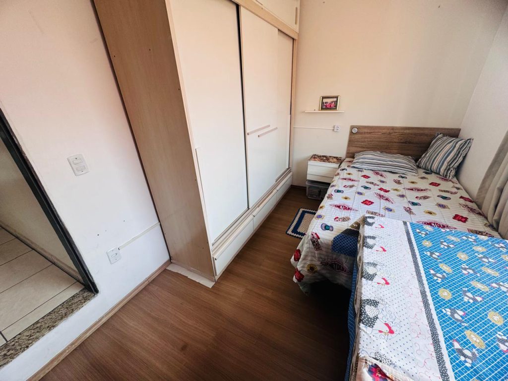 SOBRADO 3 DORMITÓRIOS À VENDA NO JARDIM CAMILA SOBRADO 3 DORMITÓRIOS À VENDA NO JARDIM CAMILA