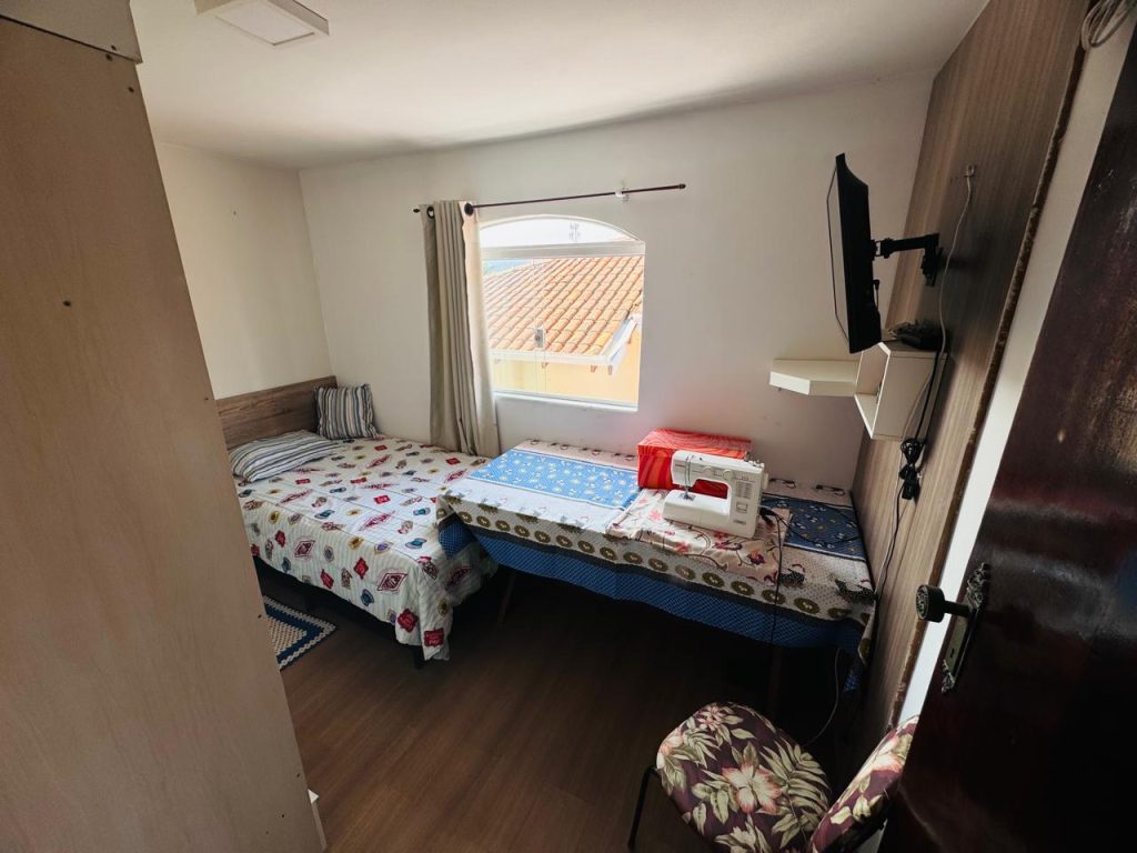 SOBRADO 3 DORMITÓRIOS À VENDA NO JARDIM CAMILA SOBRADO 3 DORMITÓRIOS À VENDA NO JARDIM CAMILA