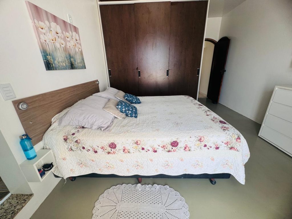 SOBRADO 3 DORMITÓRIOS À VENDA NO JARDIM CAMILA SOBRADO 3 DORMITÓRIOS À VENDA NO JARDIM CAMILA
