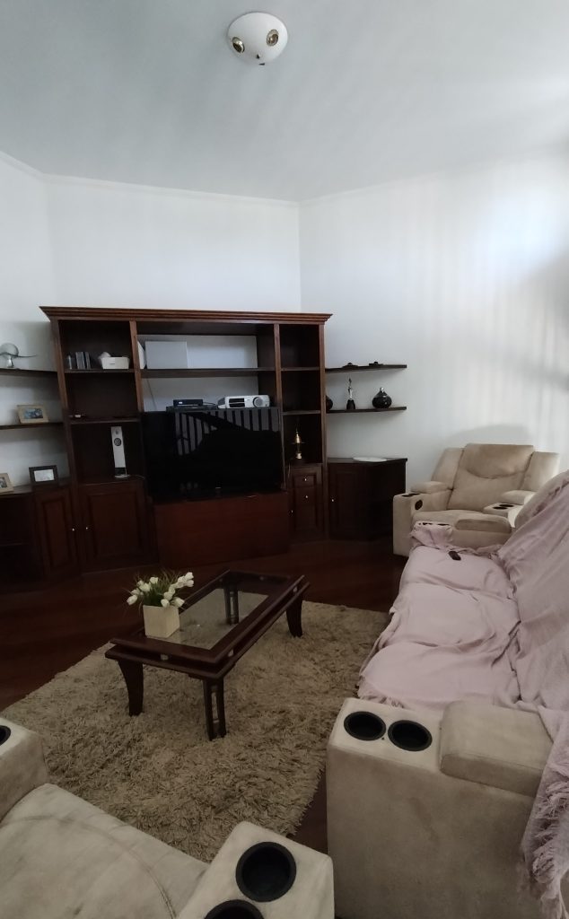 ESPLENDOROSO SOBRADO DE ALTO PADRÃO NO CONDOMÍNIO ARUÃ ESPLENDOROSO SOBRADO DE ALTO PADRÃO NO CONDOMÍNIO ARUÃ