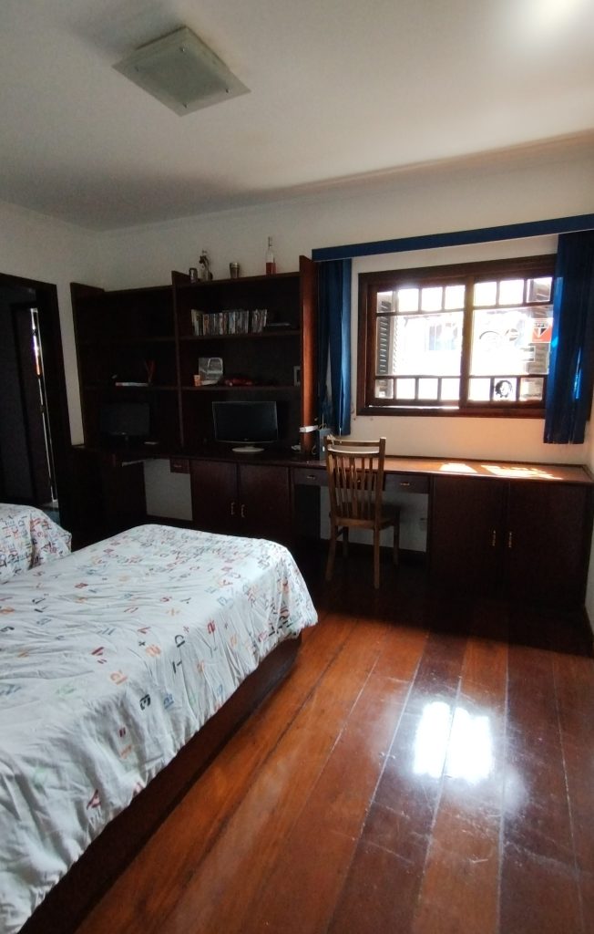 ESPLENDOROSO SOBRADO DE ALTO PADRÃO NO CONDOMÍNIO ARUÃ ESPLENDOROSO SOBRADO DE ALTO PADRÃO NO CONDOMÍNIO ARUÃ