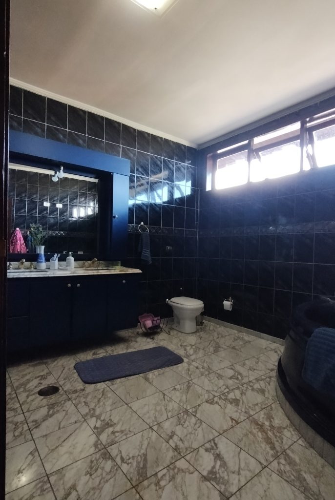 ESPLENDOROSO SOBRADO DE ALTO PADRÃO NO CONDOMÍNIO ARUÃ ESPLENDOROSO SOBRADO DE ALTO PADRÃO NO CONDOMÍNIO ARUÃ