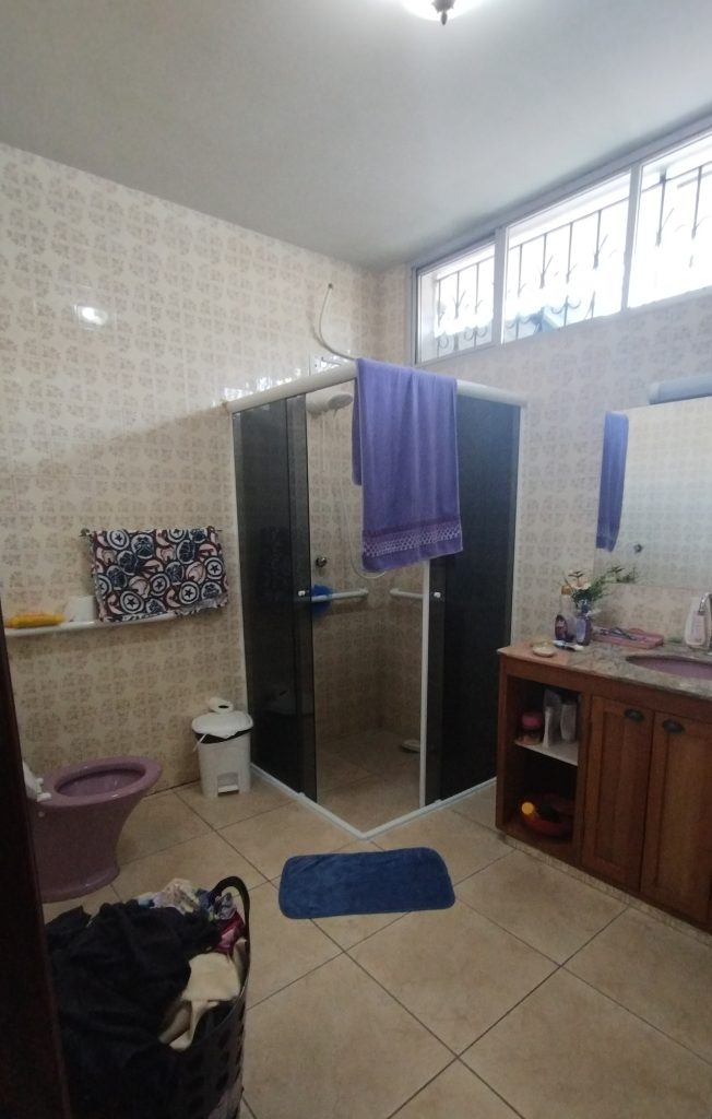 CASA ESPAÇOSA COM PISCINA E EDÍCULA NO MOGI MODERNO CASA ESPAÇOSA COM PISCINA E EDÍCULA NO MOGI MODERNO
