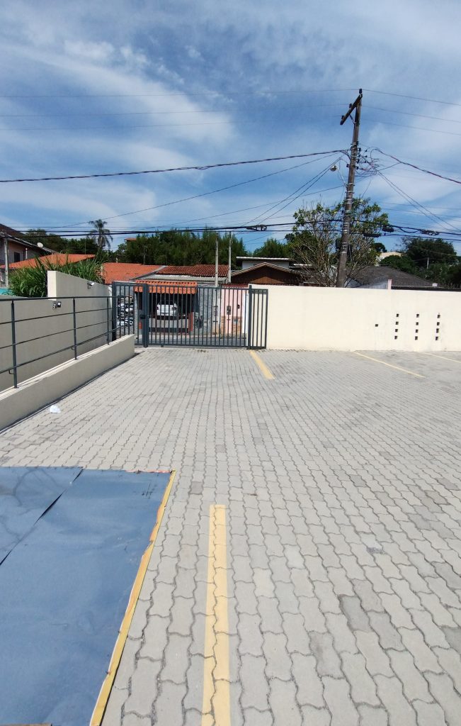 SOBRADO NOVO EM CONDOMÍNIO FECHADO SOBRADO NOVO EM CONDOMÍNIO FECHADO