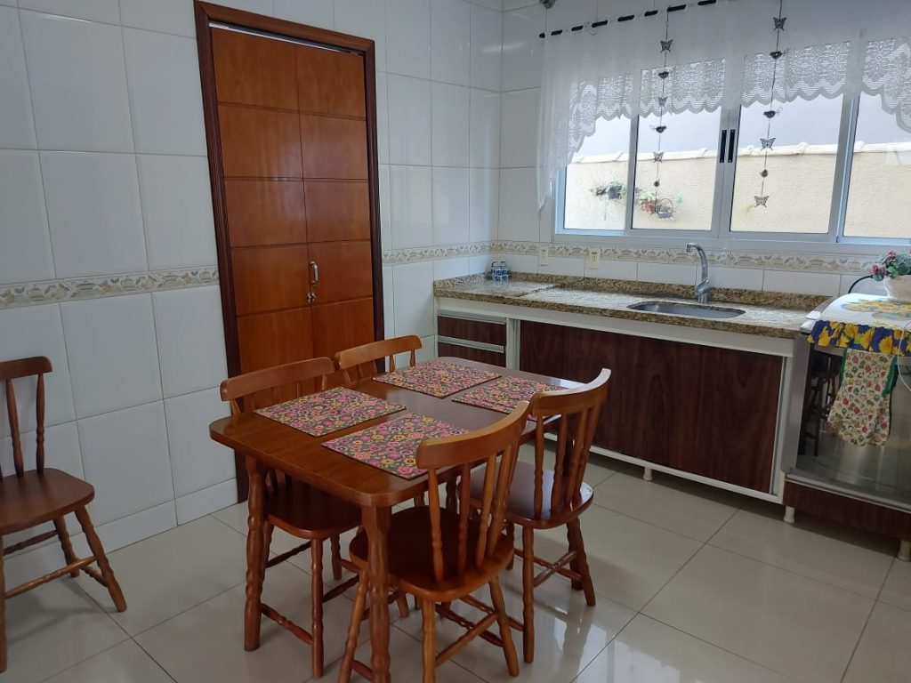SOBRADO ELEGANTE COM 4 SUÍTES – CONDOMÍNIO VEREDAS SOBRADO ELEGANTE COM 4 SUÍTES – CONDOMÍNIO VEREDAS