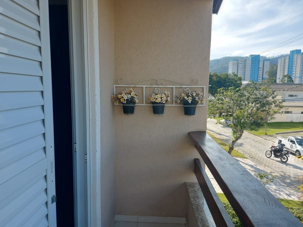SOBRADO ELEGANTE COM 4 SUÍTES – CONDOMÍNIO VEREDAS SOBRADO ELEGANTE COM 4 SUÍTES – CONDOMÍNIO VEREDAS