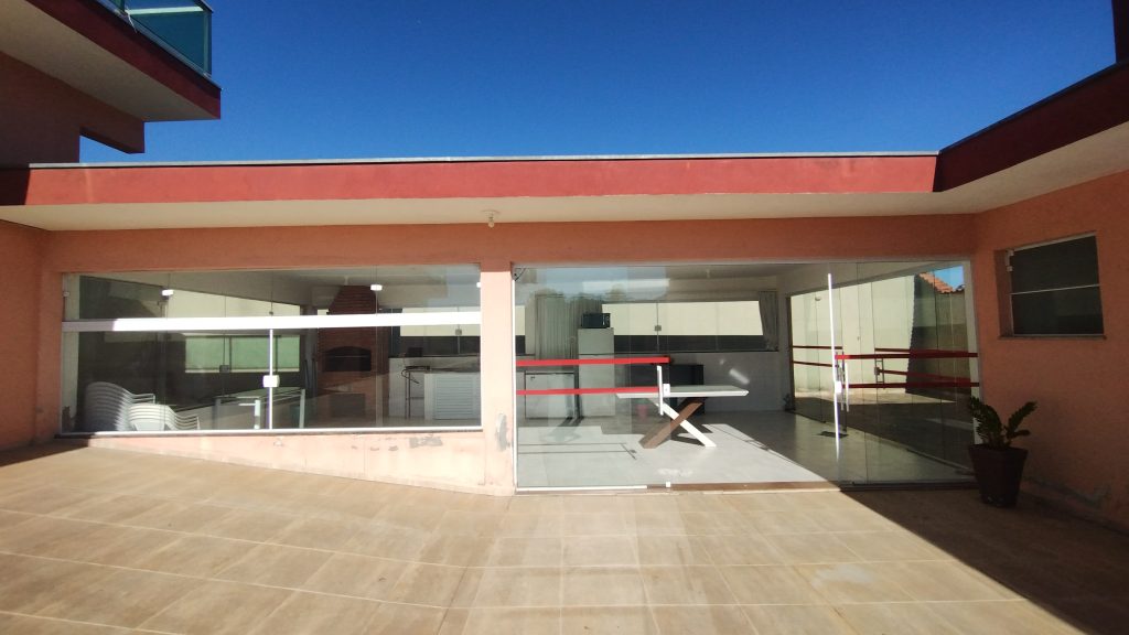 Área Multifuncional / Salão de Festas com Terreno de 1.000 m² Área Multifuncional / Salão de Festas com Terreno de 1.000 m²