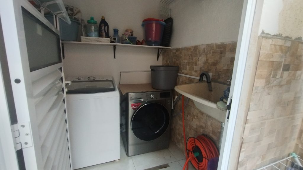 Sobrado Moderno e Completo com 3 dormitórios – Jardim Camila Sobrado Moderno e Completo com 3 dormitórios – Jardim Camila