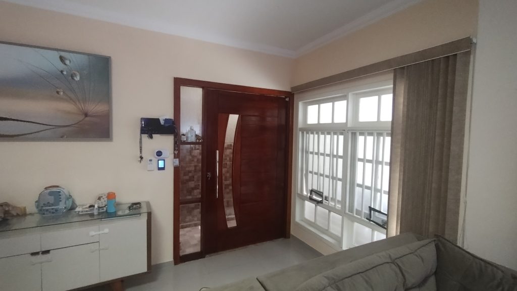 Sobrado Moderno e Completo com 3 dormitórios – Jardim Camila Sobrado Moderno e Completo com 3 dormitórios – Jardim Camila